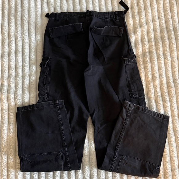 Berska black cargo pants - Picture 2 of 3